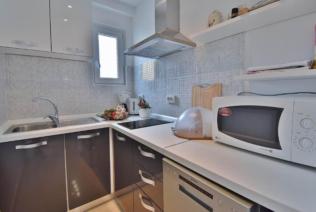 Apartments Ruzica Banjol Exterior foto